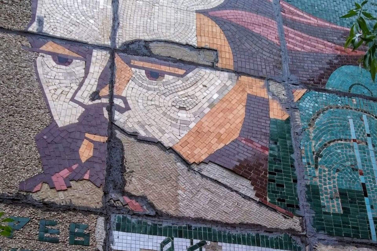 Фотография городского квеста Советские мозаики Владимира от компании Games Mosaic (Фото 3)